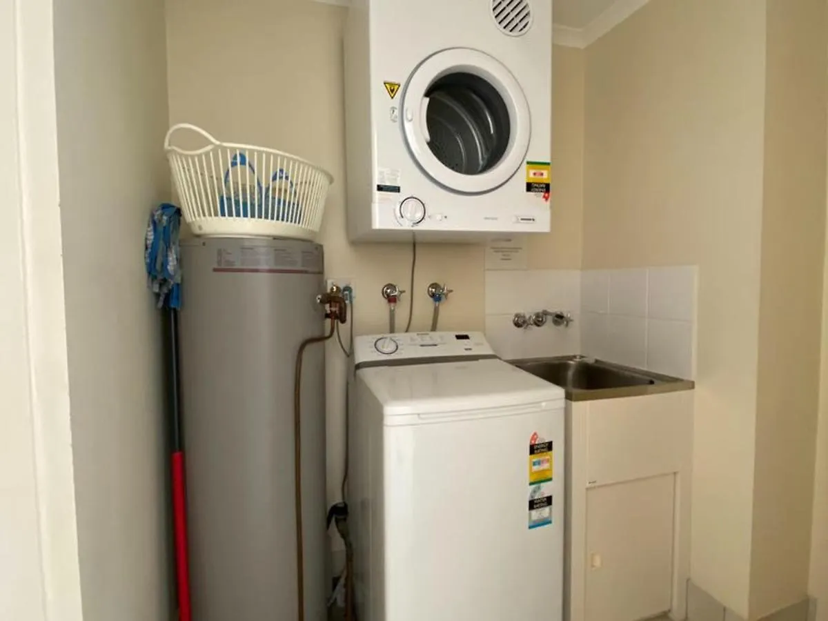 Aparthotel Sunshine Towers Boutique Apartments Maroochydore