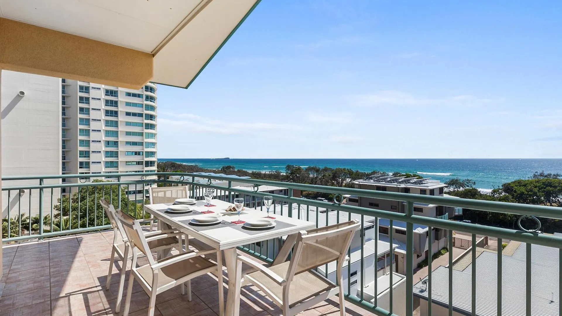 Aparthotel Sunshine Towers Boutique Apartments Maroochydore