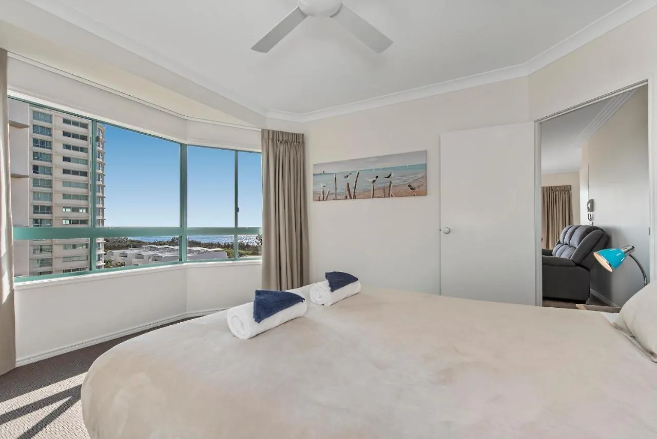 Sunshine Towers Boutique Apartments Maroochydore 3*,