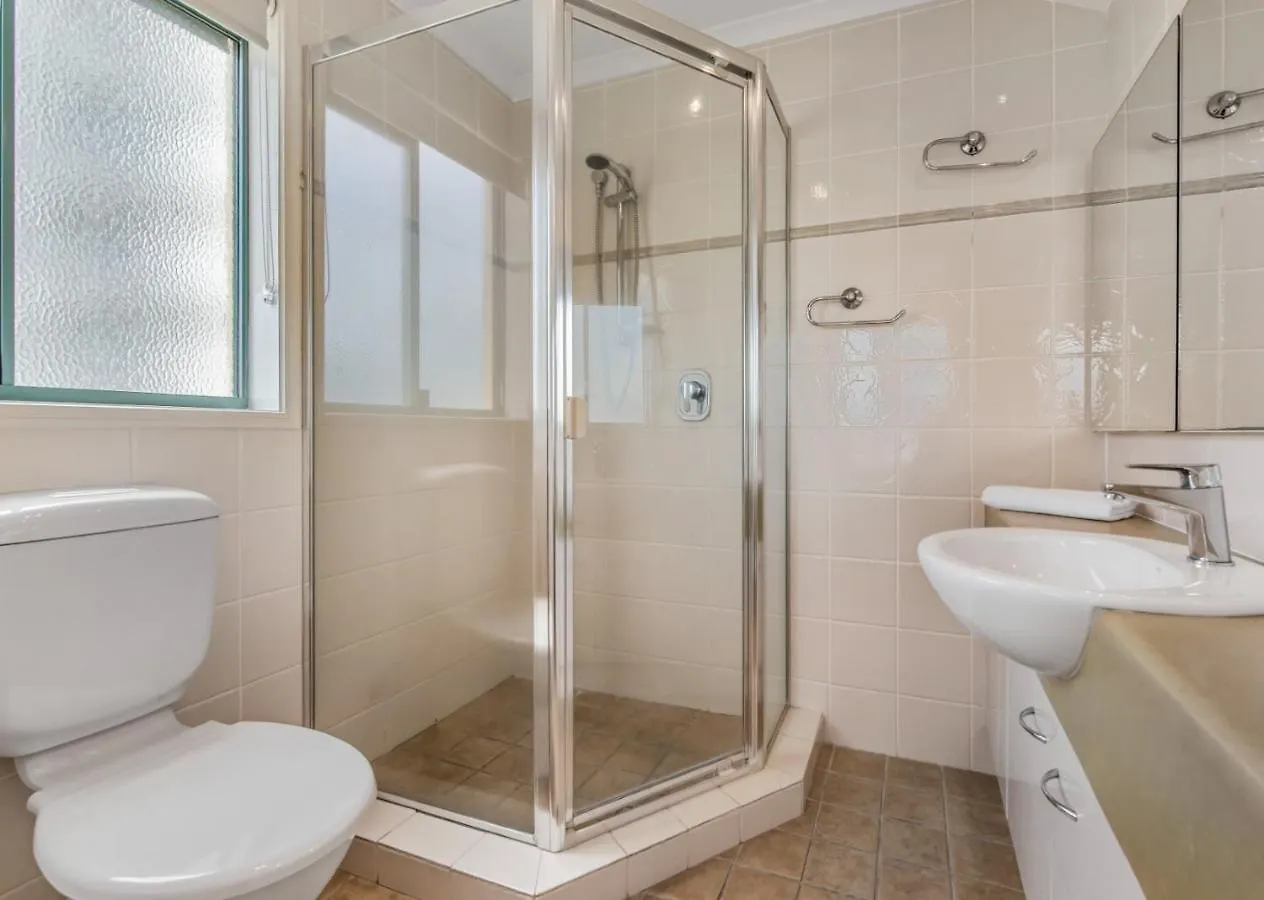 Sunshine Towers Boutique Apartments 玛志洛