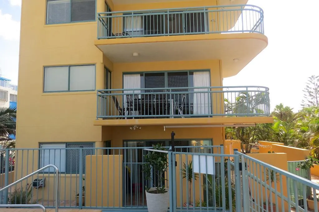 Sunshine Towers Boutique Apartments 玛志洛 3*,